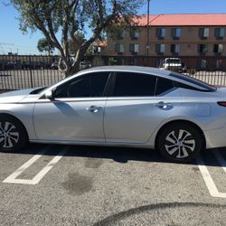 2020 Nissan Altima