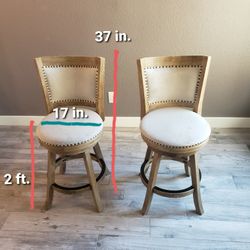 Spinning Barstool Set