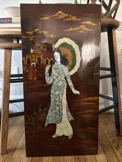 Vintage Mother Of Pearl Lacquered Wood Wall Hanging Chinese Woman With Parasol