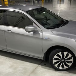 2017 Honda Accord Hybrid
