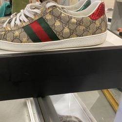 Fashion clothes And Shoes