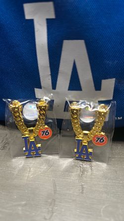 Dodgers pins