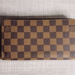 Louis Vuitton Checkered Wallet