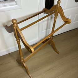 Vintage Double Sided Quilt Holder Brown 