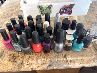 Nail Polish Lot of 32 Zoya Covergirl NYC China Glaze Essie Nail Accessories