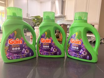 Gain Plus Moonlight Breeze Laundry Detergent