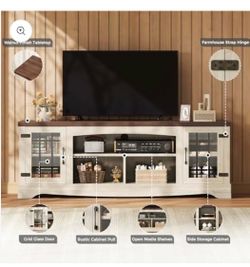 C171 $150  Farmhouse TV Stand for 75 Inch TV, Light Oak & Walnut  Extra-Long Design for TVs Up to 75''：Designed with a spacious 70-inch tabletop, this