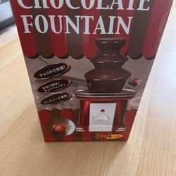 Electrics Mini Chocolate Fondue Fountain