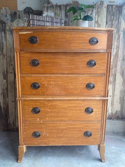 Antique Huntley Furniture solid wood tall boy chest of drawers dresser