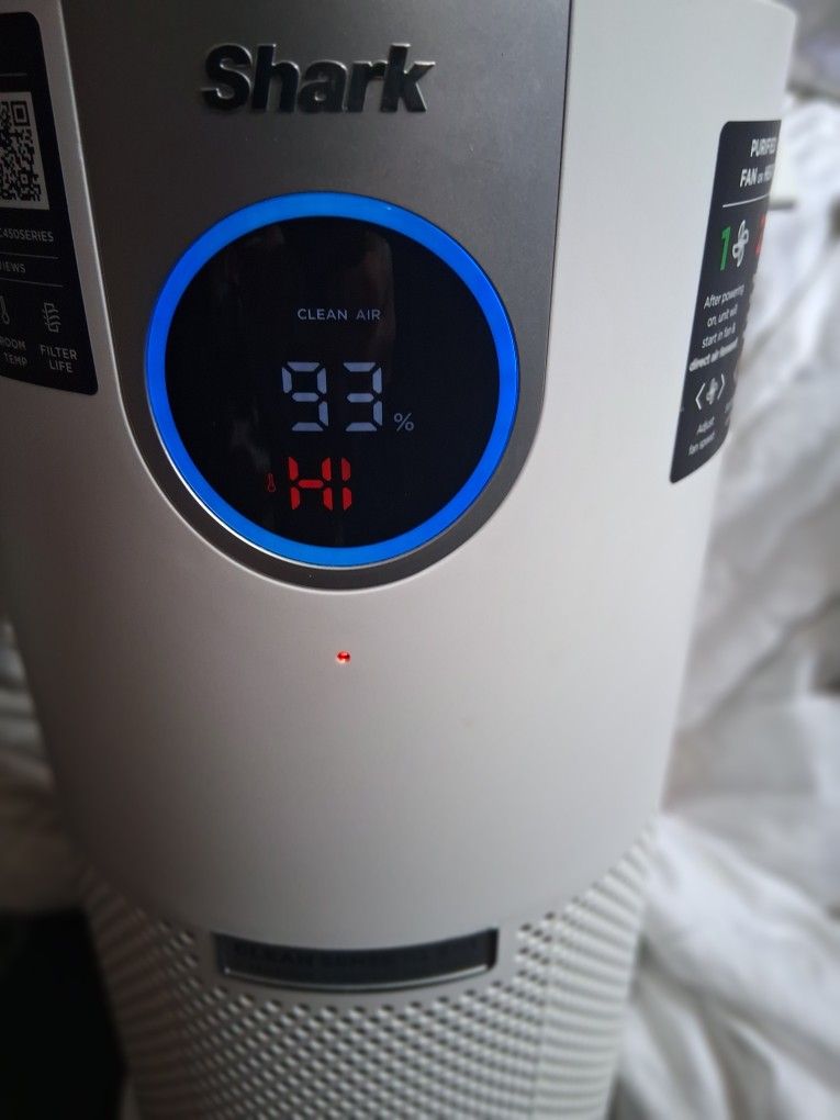 Shark Air Purifier – Like New, Used Only 6 Times (Retail $400)