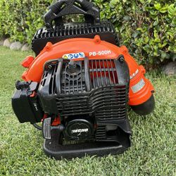 ECHO LEAF BLOWER 