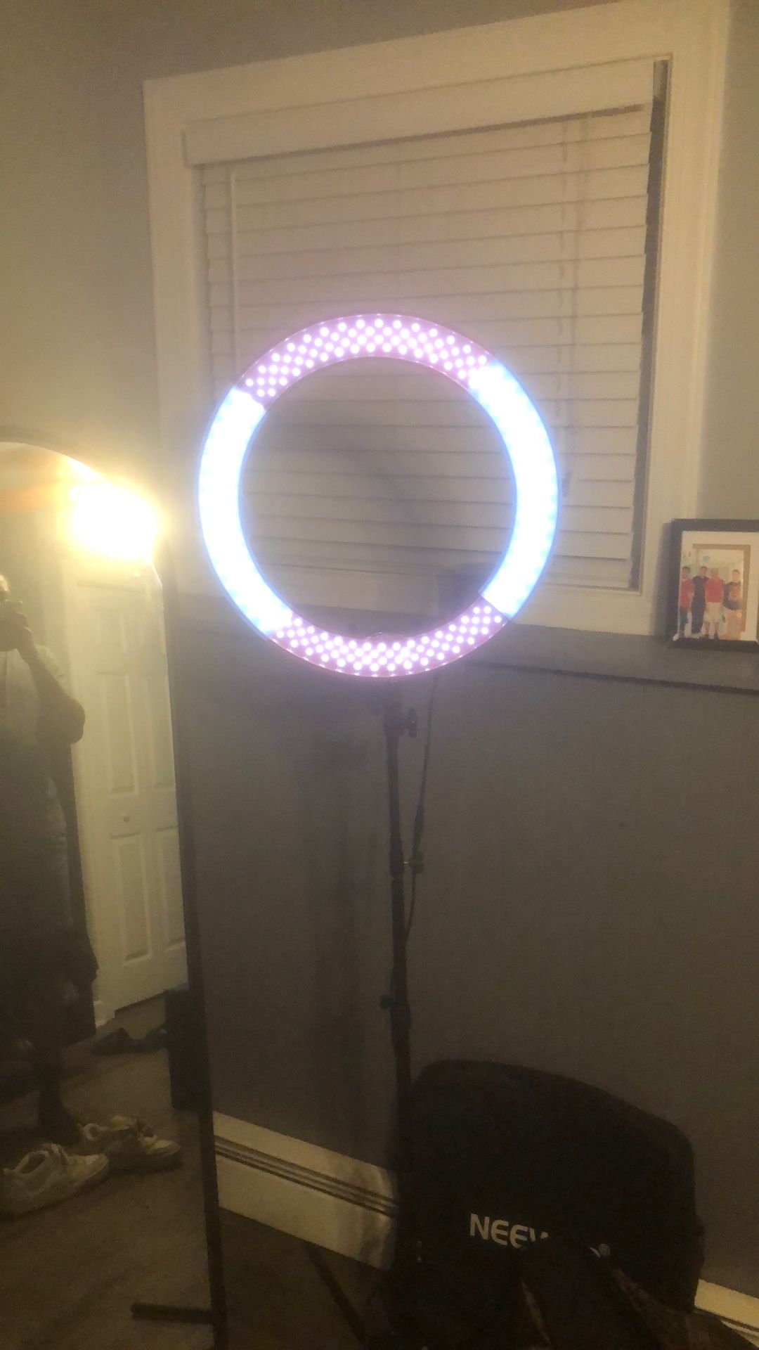Ring light