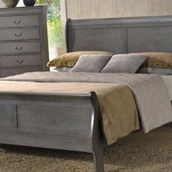 Bedroom Group - Full Queen Bed Set