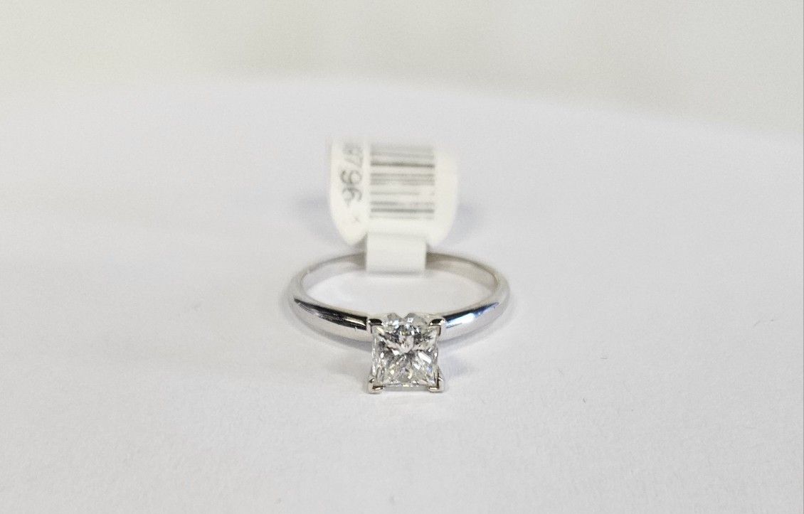14K White Gold .97ct Solitaire Diamond Ring Size 7 749796-1