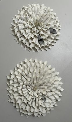 page flowers wall decor