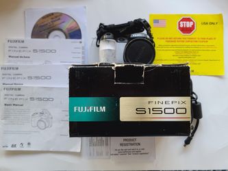 Fujifilm Finepix S1500 10.0MP Digital Bridge Camera Working Fuji 12x Zoom Lens