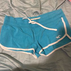 Hollister Short