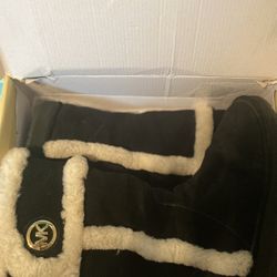 MK Winter Suede Boots 10
