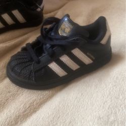 Toddler Adidas Superstar Sneaker Size 7