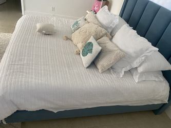 King Bed W/ Mattress + Bedframe  Blue Beautiful As New