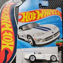 Hot Wheels Treasure Hunt 1992 Dodge Viper Rt/10