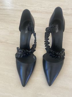 Women’s Black 3 1/2” Pumps Michael Kors 