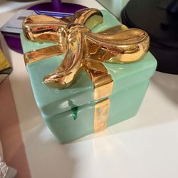 Small Jewelry Ceramic Box