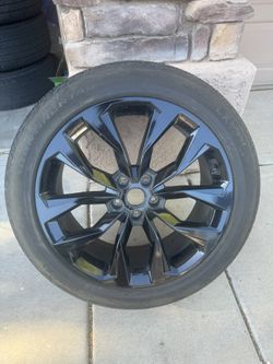 Kia Pull Off/ Spare 5x114.3 Lug