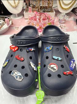 NWT Crocs Baya Navy Blue w/charms Men's Size 11