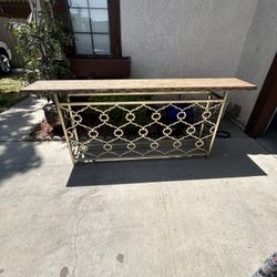 Console Bar Table 