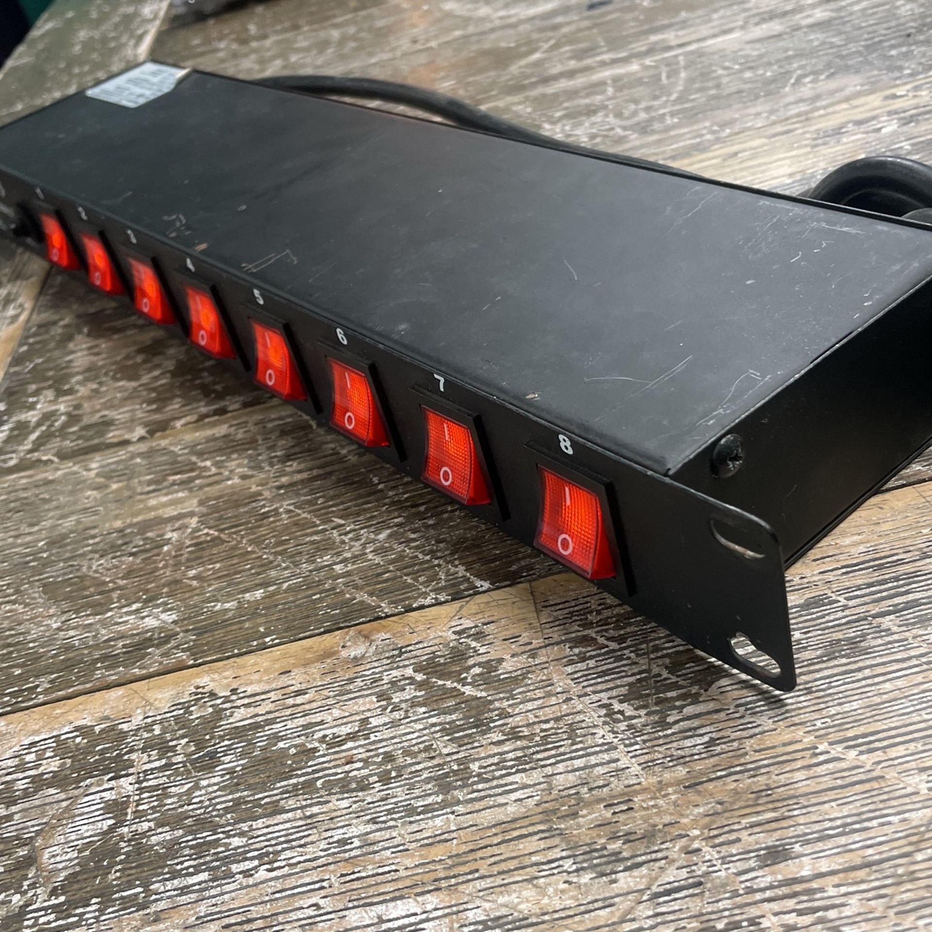 American DJ 8 Switch ON/OFF Power Center $40