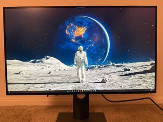 Dell U2720Q Ultrasharp 4K monitor