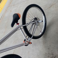 grips r a little buns read description 