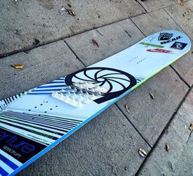 burton aperture snowboard 158cm Burton Aperture Snowboard for Sale in Whittier, CA