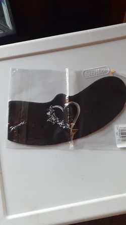 Nwt Butterfly/Heart Face Mask