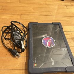 Acer Chromebook + Original Charger
