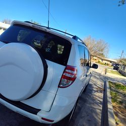 212 Toyota R4 4 cilindros automático