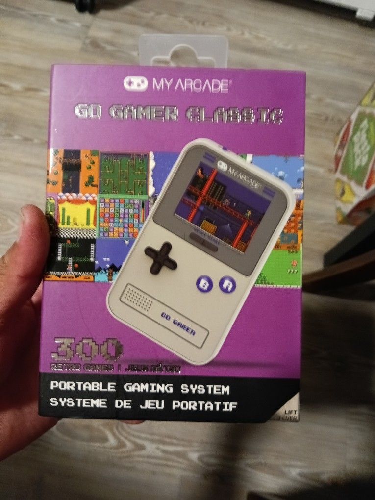 My Arcade Go Gamer Classic 300 Games