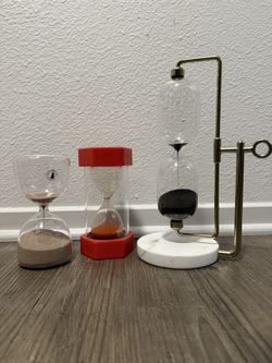 Hourglasses 3 Pc