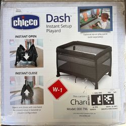  Chicco Pack N Play With Removable Bassinet 
