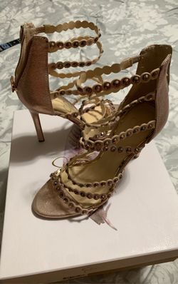 Jessica Simpson heels