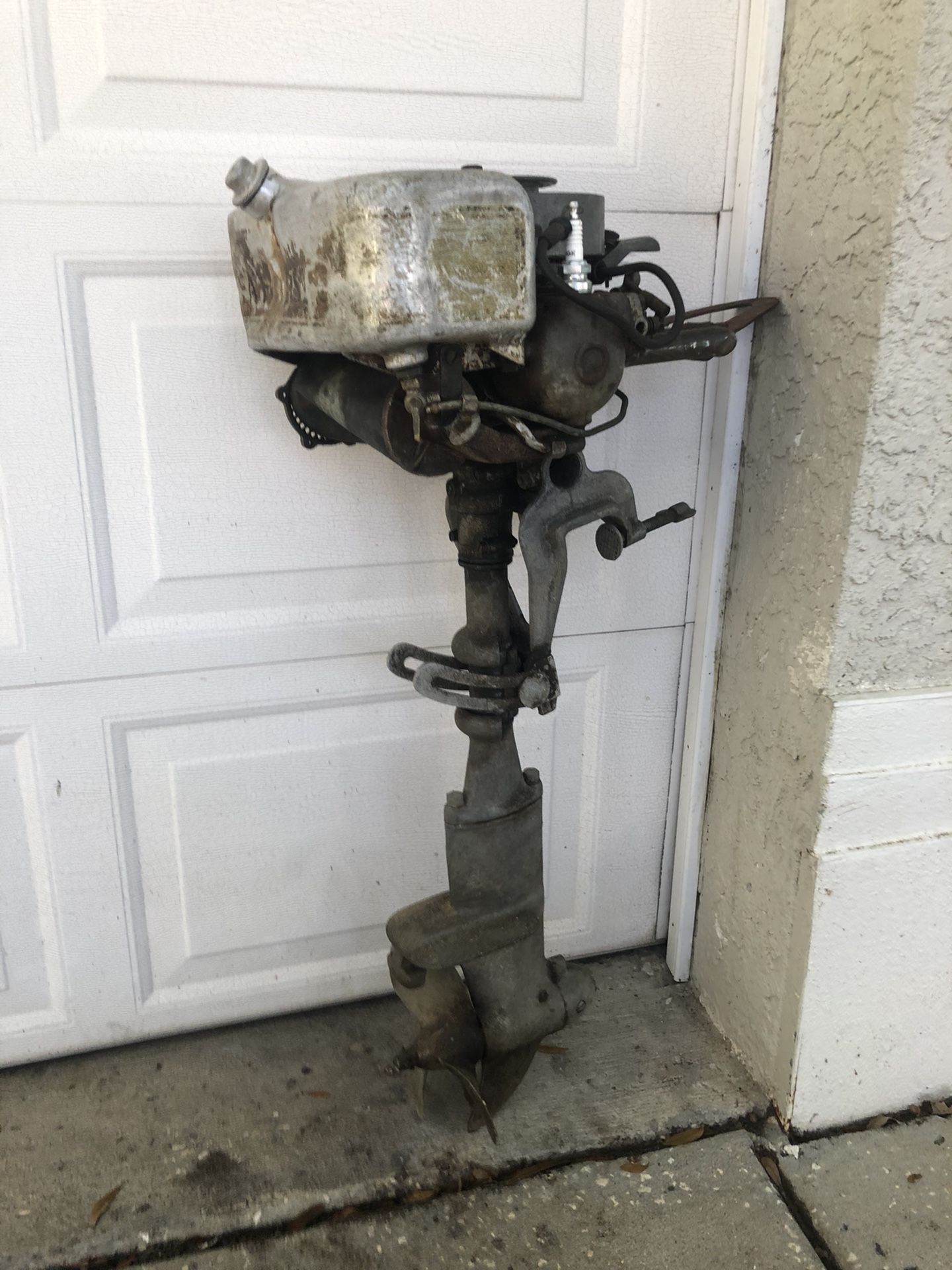 Outboard motor Johnson 1929 model