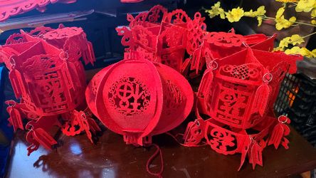 Red Lanterns 