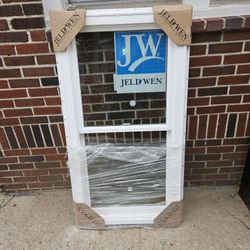 double hung 28x54 white vinyl window jeldwen new construction siding molding $320