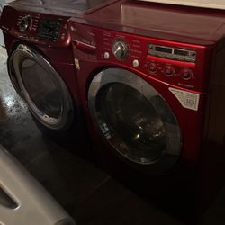 Front load wash and dryer LG Samsung top-of-the-line steam option