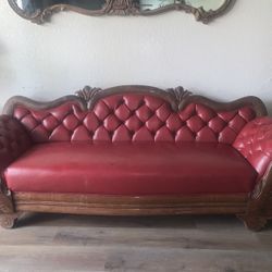 Victorian Couch 