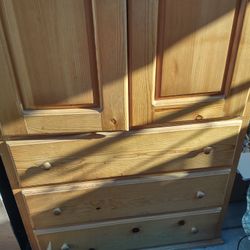 Armoire