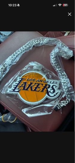 Lakers big pendant and chain