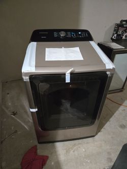 Samsung gas dryer NEW