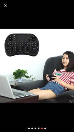 Mini NEW keyboard Touch Pad Bluetooth White/black